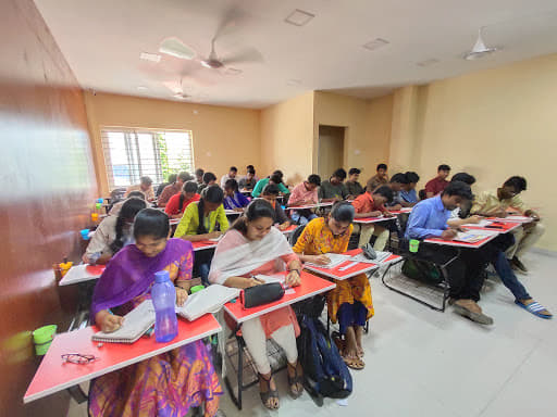 BHARATH COACHING CENTRE BHARATH COACHING CENTRE photo 3